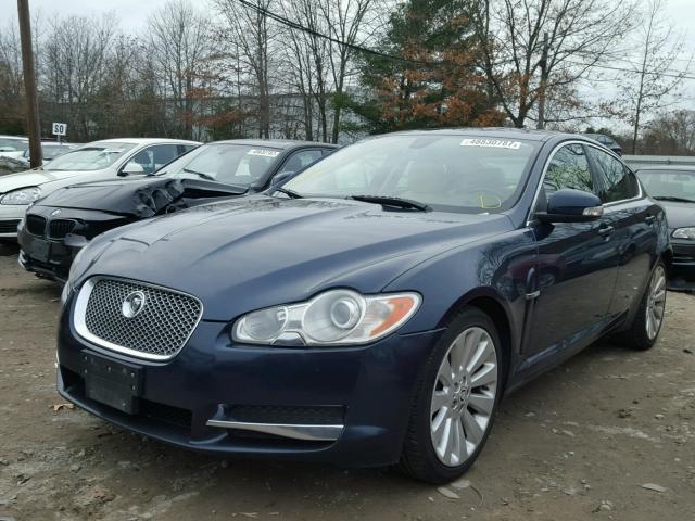 SAJWA05B19HR30149 - 2009 JAGUAR XF LUXURY BLUE photo 2