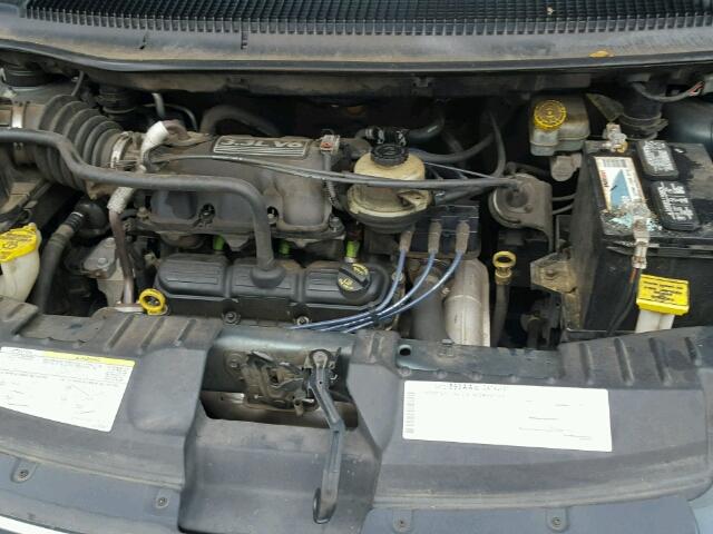 2A8GP44R46R701528 - 2006 CHRYSLER TOWN & COU GREEN photo 7