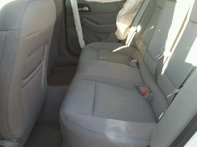 1G11B5SL8FF116984 - 2015 CHEVROLET MALIBU LS თეთრი ფოტო 6