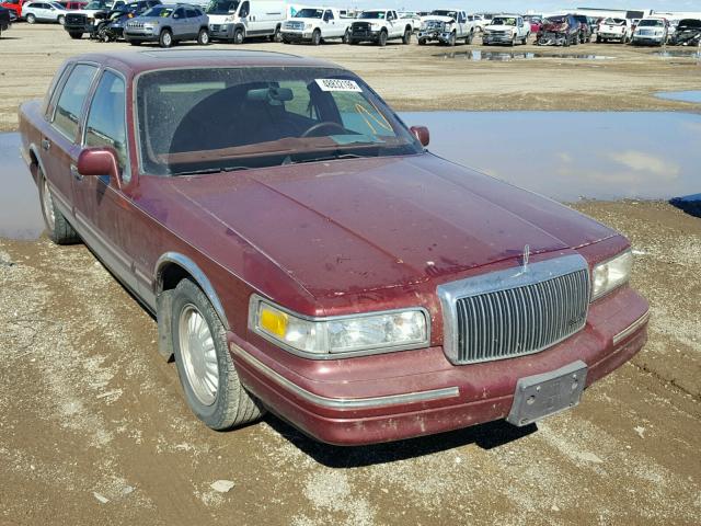 1LNLM83W3TY606216 - 1996 LINCOLN TOWN CAR C MAROON photo 1