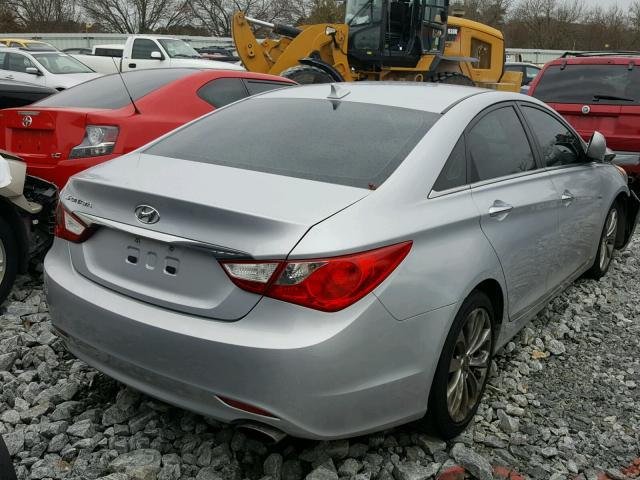 5NPEC4AC1BH247417 - 2011 HYUNDAI SONATA SE 银色 照片 4