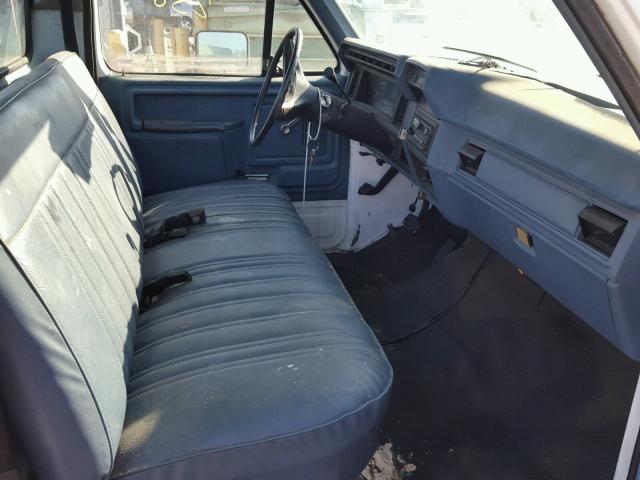 1FTEF15N1FKB40716 - 1985 FORD F150 WHITE photo 5