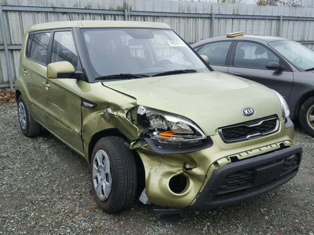 KNDJT2A51D7515393 - 2013 KIA SOUL GREEN photo 1