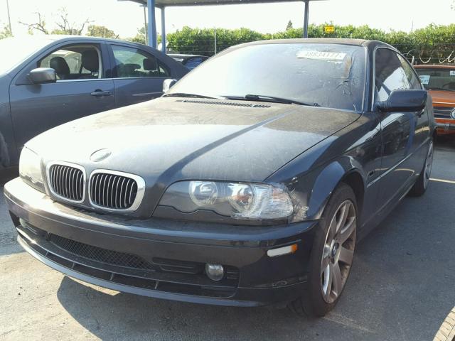 WBABN33443PC99773 - 2003 BMW 325 CI BLACK photo 2