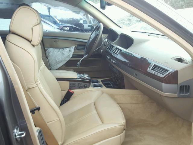 WBAHN83587DT67884 - 2007 BMW 750 GRAY photo 5