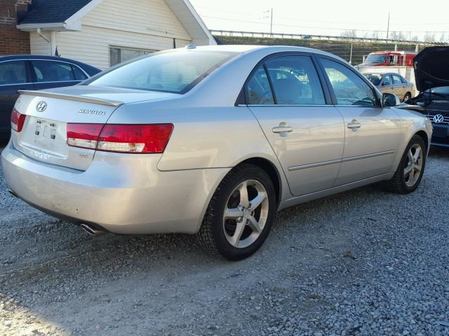 5NPEU46F98H372528 - 2008 HYUNDAI SONATA SE SILVER photo 4