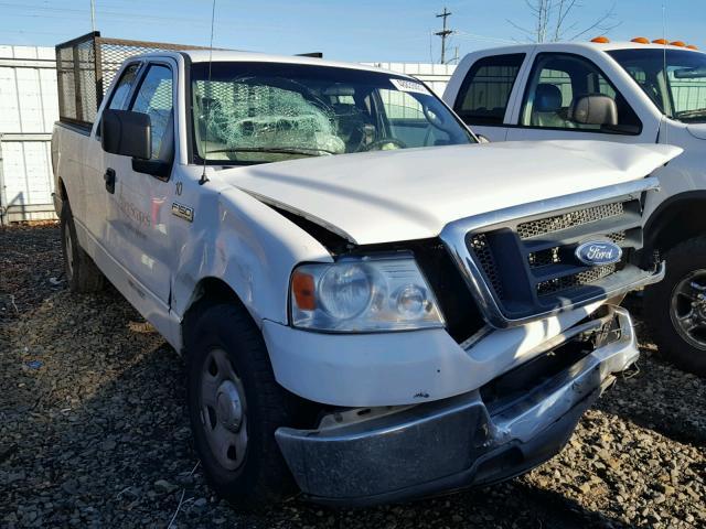 1FTRX12W74NA36206 - 2004 FORD F150 WHITE photo 1