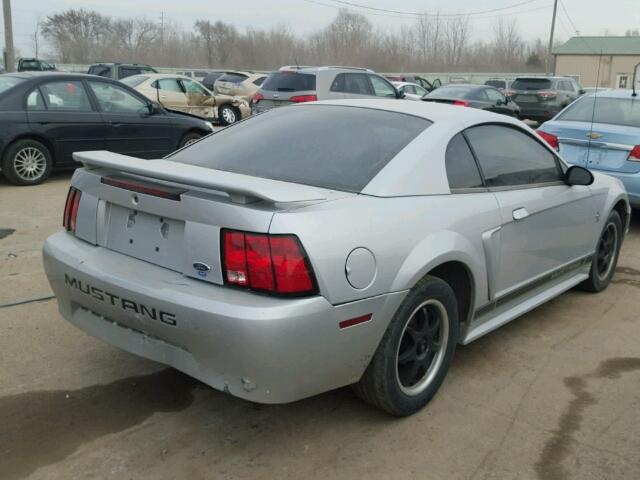 1FAFP40492F203037 - 2002 FORD MUSTANG SILVER photo 4