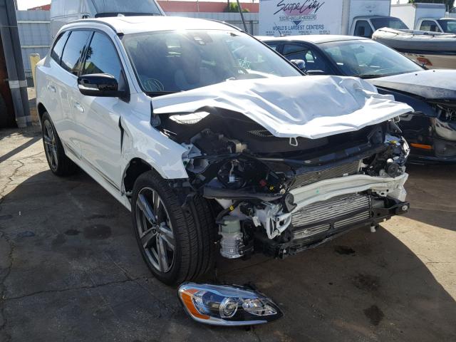 YV449MRR8H2048049 - 2017 VOLVO XC60 T6 WHITE photo 1