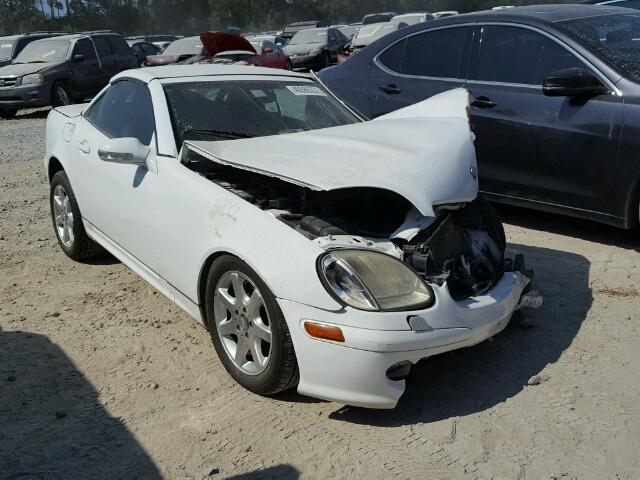 WDBKK65F81F202505 - 2001 MERCEDES-BENZ SLK 320 WHITE photo 1