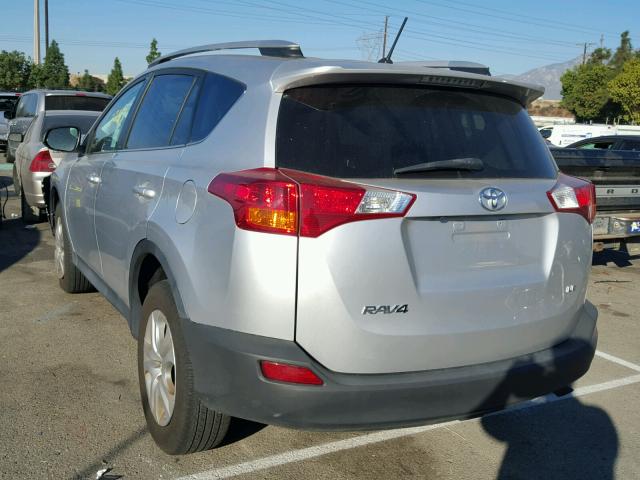 2T3ZFREV2DW060619 - 2013 TOYOTA RAV4 LE SILVER photo 3