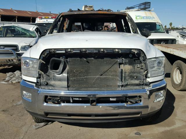 3C63RRML3EG325960 - 2014 RAM 3500 LARAM WHITE photo 10