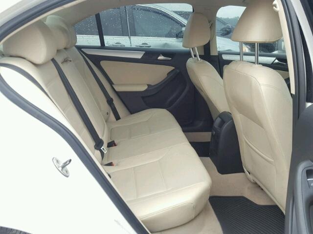 3VWDX7AJ5DM355310 - 2013 VOLKSWAGEN JETTA SE 白色 照片 6