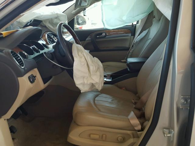 5GAKRDED8CJ338814 - 2012 BUICK ENCLAVE BEIGE photo 5