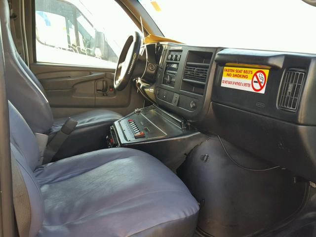 1GBHG396791123331 - 2009 CHEVROLET EXPRESS G3 TWO TONE photo 5