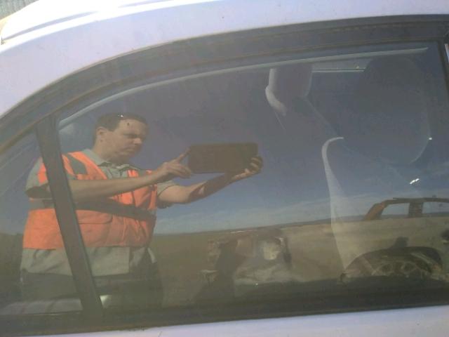 2HGES26721H588840 - 2001 HONDA CIVIC EX 白色 照片 6