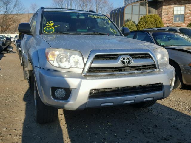 JTEBU14R478084987 - 2007 TOYOTA 4RUNNER SR SILVER photo 9