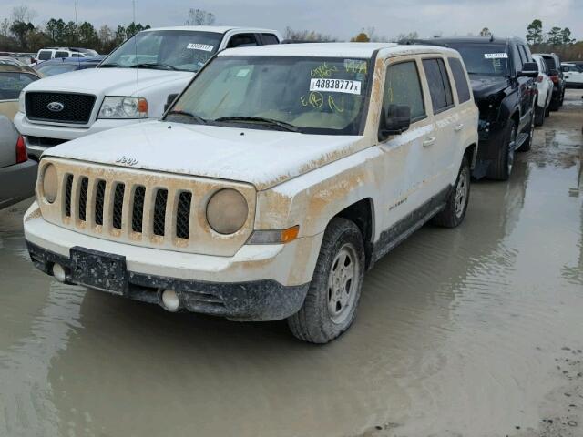 1C4NJPBAXGD760229 - 2016 JEEP PATRIOT SP WHITE photo 2