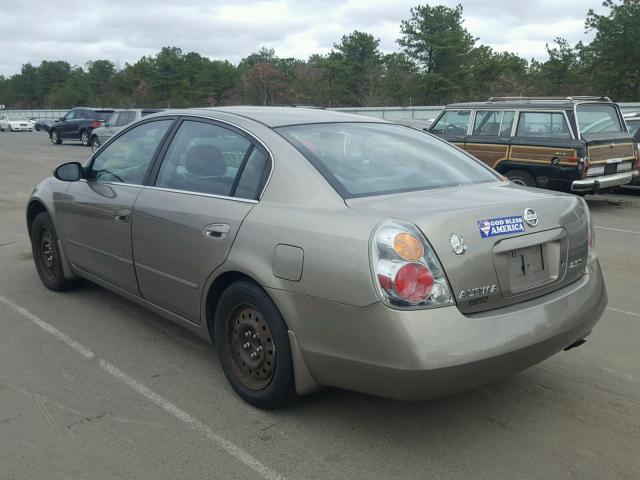 1N4AL11D43C112389 - 2003 NISSAN ALTIMA BAS GRAY photo 3