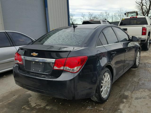 1G1PJ5S98B7298272 - 2011 CHEVROLET CRUZE ECO BLACK photo 4