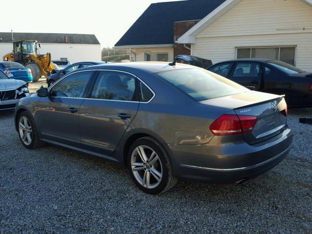 1VWBV7A38FC034879 - 2015 VOLKSWAGEN PASSAT SE GRAY photo 3