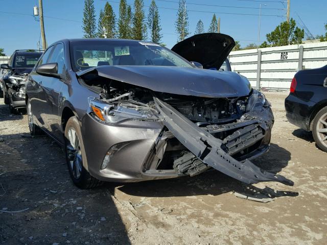 4T1BF1FK3HU267848 - 2017 TOYOTA CAMRY LE BROWN photo 1