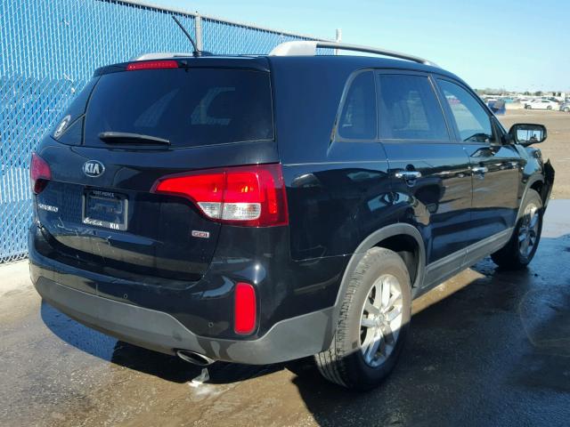 5XYKT4A63FG591342 - 2015 KIA SORENTO LX BLACK photo 4