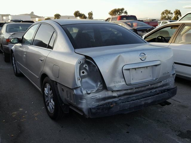 1N4AL11DX5N407794 - 2005 NISSAN ALTIMA S SILVER photo 3