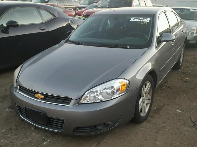 2G1WC581469299799 - 2006 CHEVROLET IMPALA LT GRAY photo 2