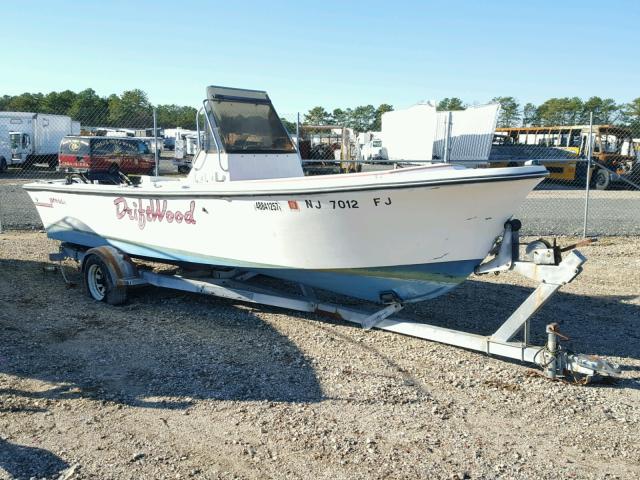 PLC00684C888 - 1988 PROL BOAT WHITE photo 1