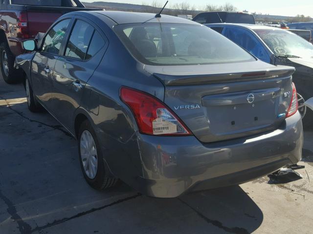 3N1CN7AP4GL893325 - 2016 NISSAN VERSA S GRAY photo 3