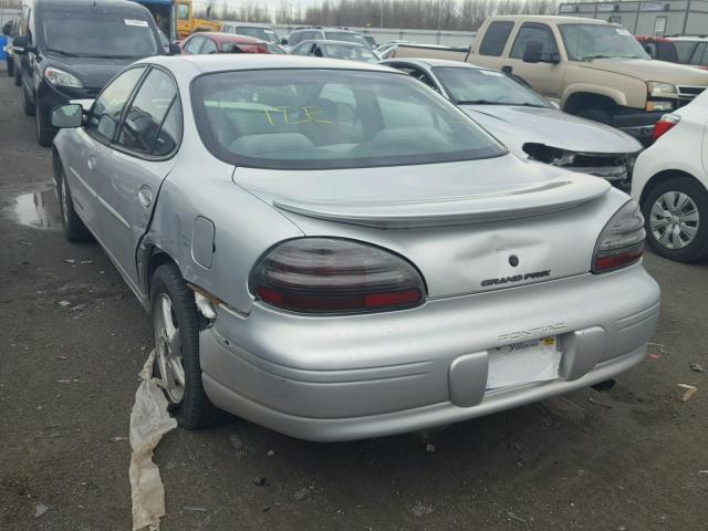 1G2WK52J82F119054 - 2002 PONTIAC GRAND PRIX SILVER photo 3