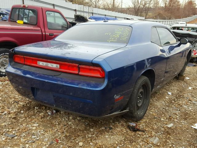 2B3LJ44V09H606593 - 2009 DODGE CHALLENGER BLUE photo 4