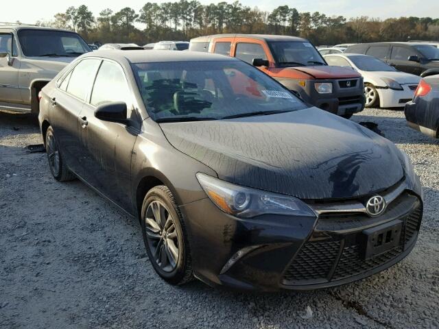 4T1BF1FK6FU483965 - 2015 TOYOTA CAMRY LE 黑色 照片 1