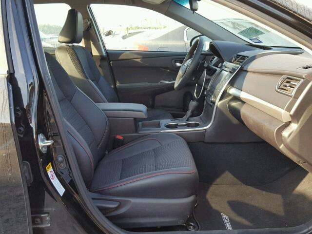 4T1BF1FK6FU483965 - 2015 TOYOTA CAMRY LE 黑色 照片 5