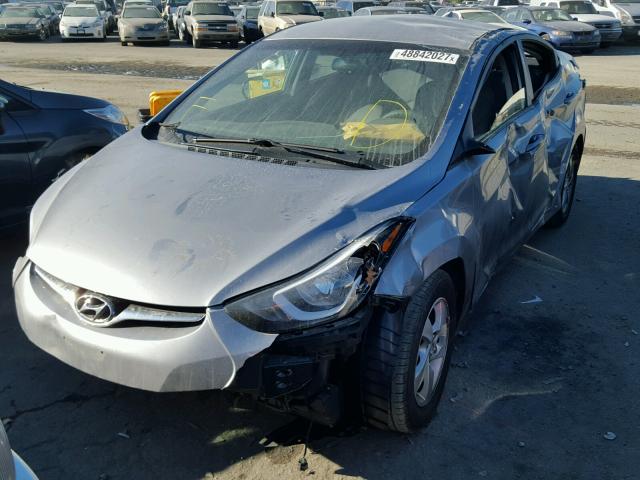 5NPDH4AE4FH622415 - 2015 HYUNDAI ELANTRA SE SILVER photo 2