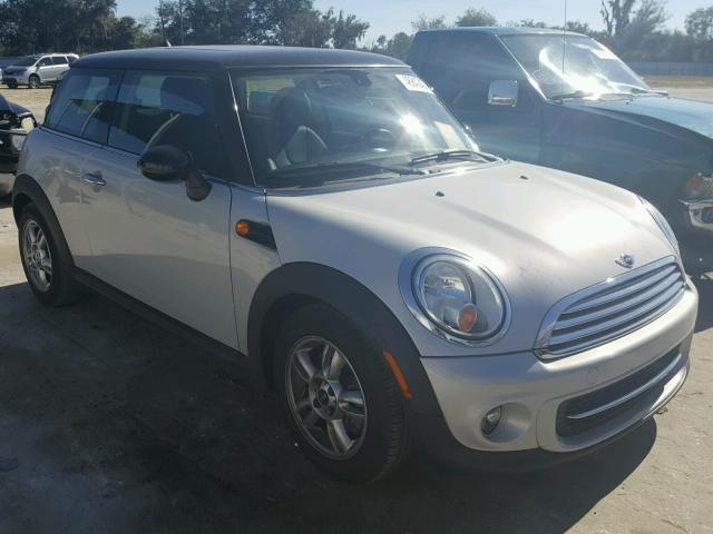 WMWSU3C52DT691796 - 2013 MINI COOPER SILVER photo 1