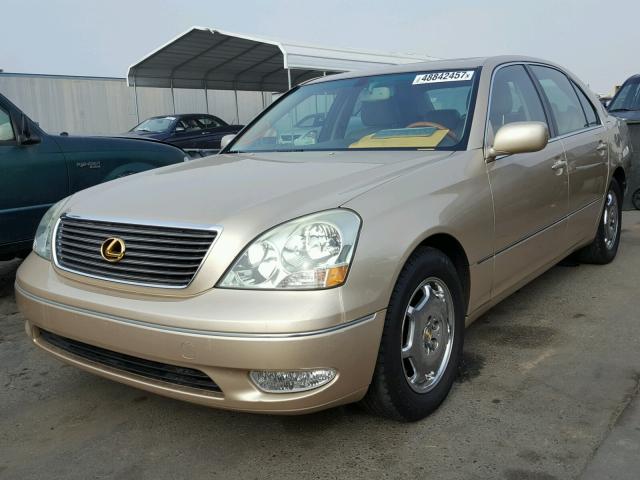 JTHBN30F420067623 - 2002 LEXUS LS 430 GOLD photo 2