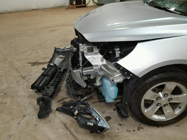 1G11B5SA3DF255125 - 2013 CHEVROLET MALIBU LS ვერცხლისფერი ფოტო 9