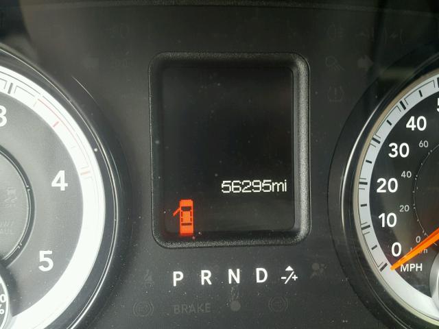 3C6UR5DLXFG686150 - 2015 RAM 2500 SLT 棕色 照片 8