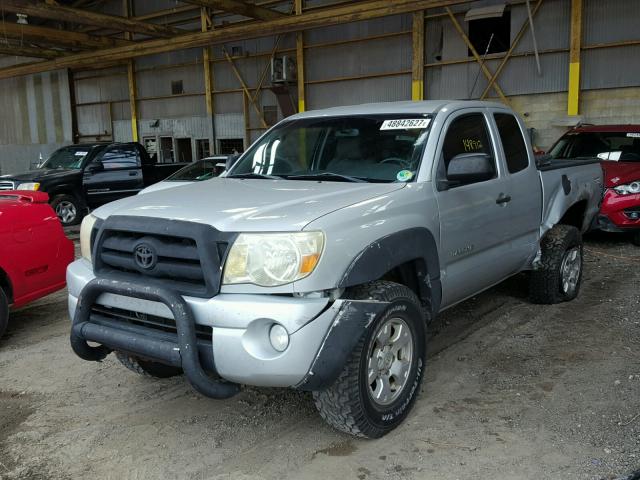 5TETU62N45Z117391 - 2005 TOYOTA TACOMA PRE SILVER photo 2