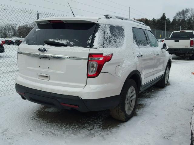 1FM5K7D88EGB88804 - 2014 FORD EXPLORER X WHITE photo 4