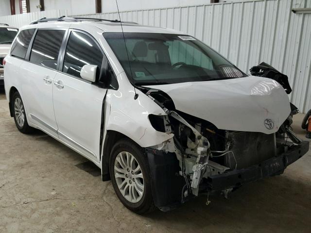 5TDYK3DC8DS354208 - 2013 TOYOTA SIENNA XLE WHITE photo 1