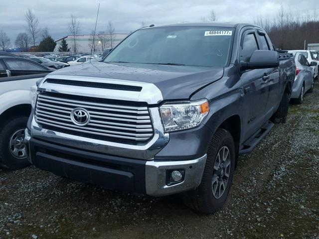 5TFBY5F13HX655187 - 2017 TOYOTA TUNDRA DOU GRAY photo 2