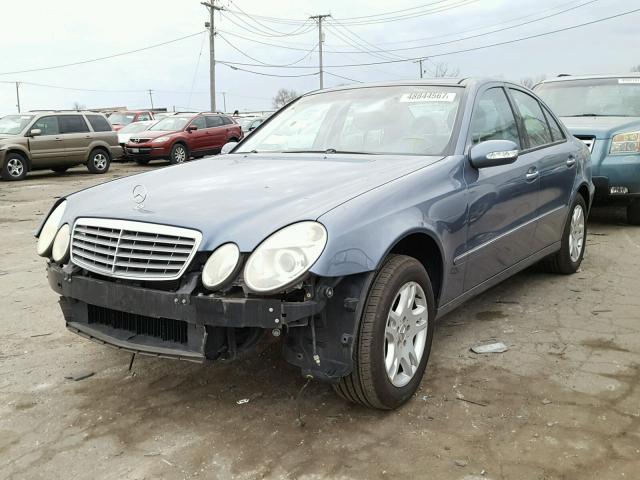 WDBUF65J84A504251 - 2004 MERCEDES-BENZ E 320 BLUE photo 2