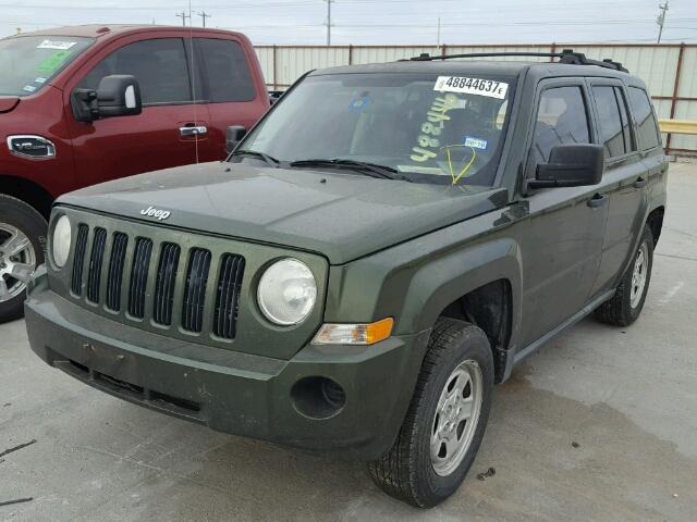 1J8FT28068D773411 - 2008 JEEP PATRIOT SP GREEN photo 2