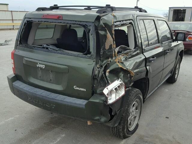 1J8FT28068D773411 - 2008 JEEP PATRIOT SP GREEN photo 4