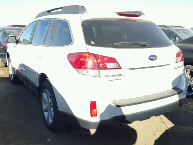 4S4BRCGC7D3204648 - 2013 SUBARU OUTBACK 2. WHITE photo 3