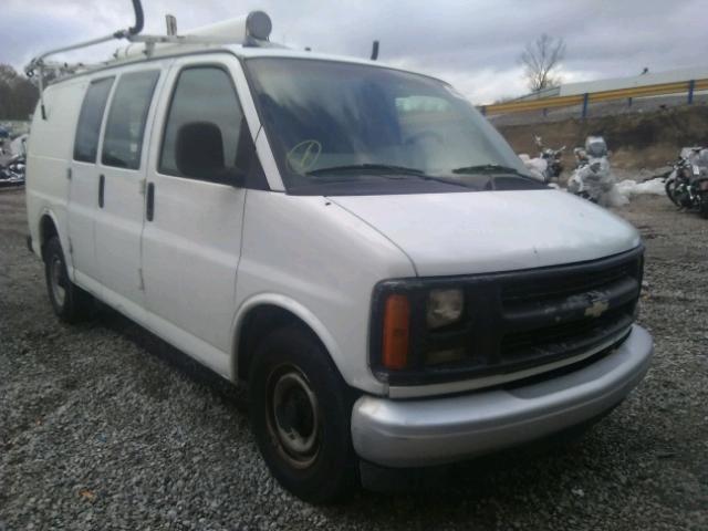 1GCFG25W211109439 - 2001 CHEVROLET EXPRESS G2 WHITE photo 1