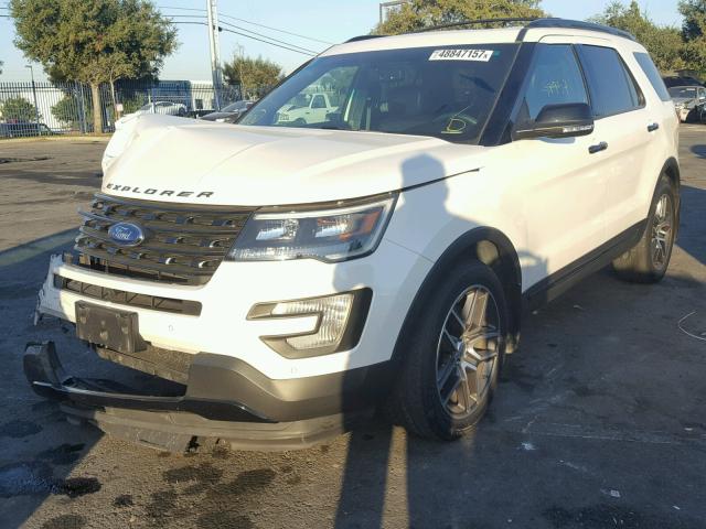 1FM5K8GT1GGC59432 - 2016 FORD EXPLORER S WHITE photo 2